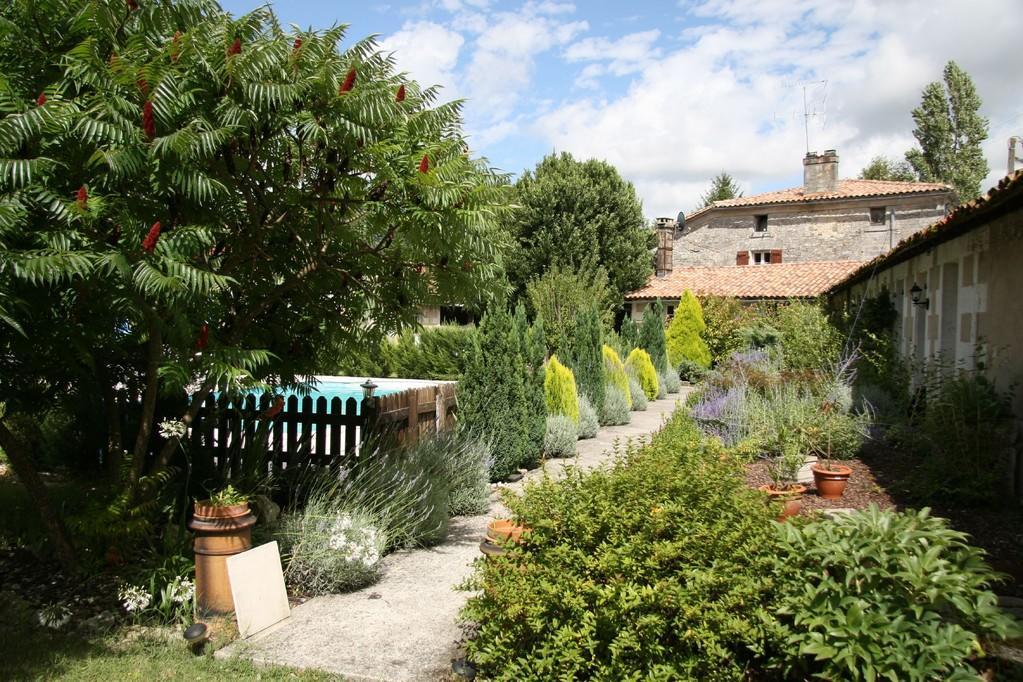 La Tonnellerie Bed & Breakfast Chateauneuf-sur-Charente Luaran gambar